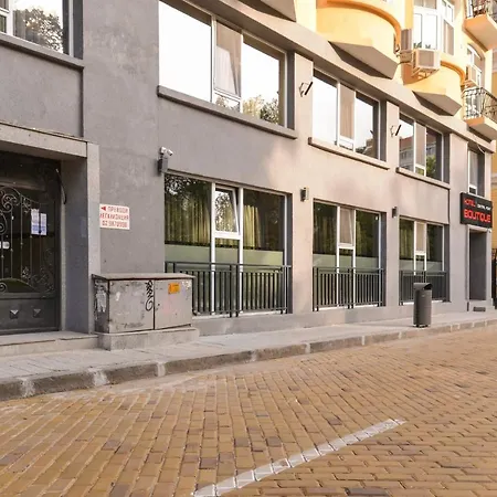 شقة Cacao Next To Crystal Garden And Russian Church By Flat Mаnager صوفيا